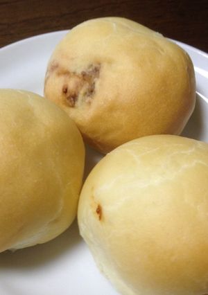 ＨＢで生クリームとイチジクのパン-レシピのメイン写真