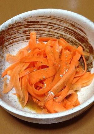 【貧乏料理】人参のサラダ-レシピのメイン写真