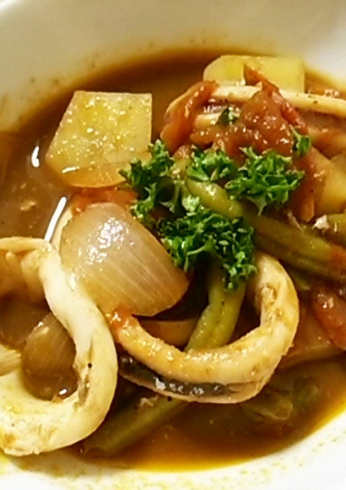 濃厚でオイシイ♪イカと野菜のトマト煮込み-レシピのメイン写真