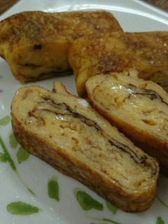 塩麹が決め手♡しっとり♬お弁当の卵焼き-レシピのメイン写真