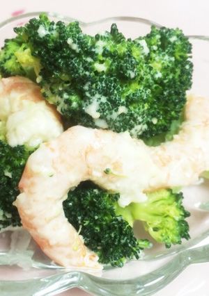 ブロッコリーとエビのチーズマヨサラダ-レシピのメイン写真