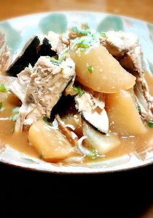 ぶりのアラで＊ぶり大根(味噌あじ)-レシピのメイン写真