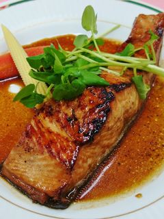 秋鮭のソテー☆バター醤油ぅ♪-レシピのメイン写真