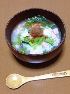 【貧乏料理】風邪をひいた時のおかゆ-レシピのメイン写真