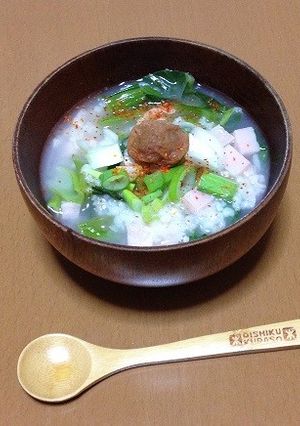 【貧乏料理】風邪をひいた時のおかゆ-レシピのメイン写真