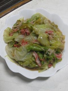 レタスとカニカマ炒め-レシピのメイン写真
