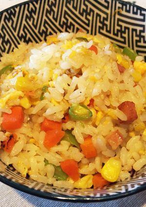 ニンニクたっぷり 絶品炒飯-レシピのメイン写真