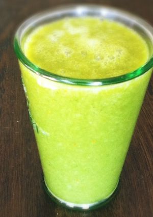 かぶの葉 柿グレフルのグリーンスムージー-レシピのメイン写真