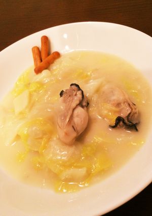 簡単☆白菜と牡蠣のとろとろクリーム煮-レシピのメイン写真