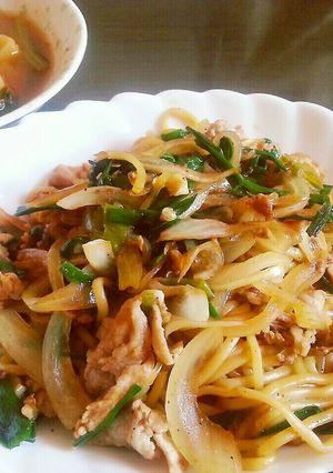 辛い！にんにくと青唐辛子入り焼きそば-レシピのメイン写真