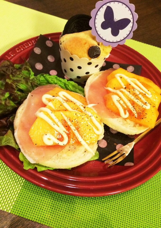 簡単朝ごはん☆生ハムと柿のトースト-レシピのメイン写真