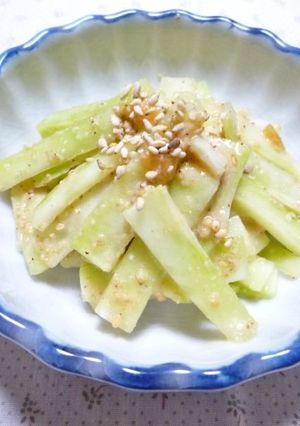 ブロッコリーの茎を生で✿ごま酢味噌和え-レシピのメイン写真