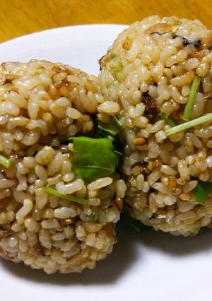 簡単♪玄米と穴子の炊き込みご飯-レシピのメイン写真
