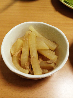 材料3つ。大根とツナの煮物-レシピのメイン写真