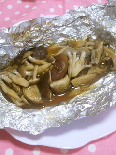 味付けしっかり!きのこのホイル焼き-レシピのメイン写真