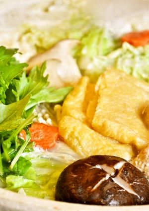 キヌア鶏団子でサラダちゃんこ豆乳鍋-レシピのメイン写真