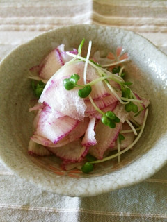 紅しぐれ大根×貝割れde麺つゆ漬け♪-レシピのメイン写真