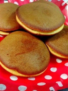 一手間で!しっとりふわふわ♡絶品どら焼き-レシピのメイン写真