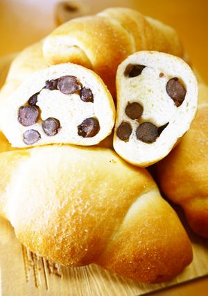 ランチ＆おやつに♪甘納豆★塩ロールパン-レシピのメイン写真