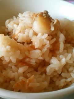 鍋キューブで簡単♪ 炊き込みご飯-レシピのメイン写真