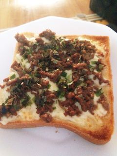 簡単そぼろのトースト-レシピのメイン写真