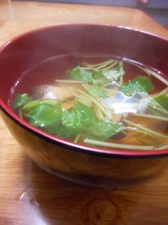 エリンギと三つ葉のお吸い物-レシピのメイン写真