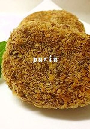 ポテトフレークとレトルトカレーでコロッケ-レシピのメイン写真