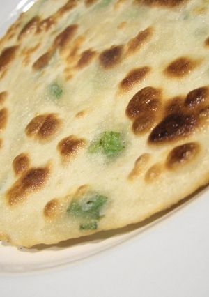 台湾の朝ごはんネギ入りパンケーキ蔥油餅-レシピのメイン写真