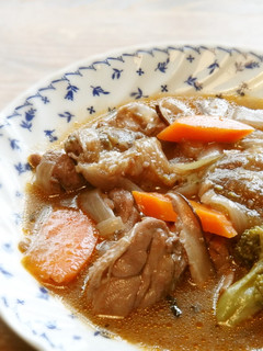 鶏肉とイチジクの赤ワイン煮込み-レシピのメイン写真