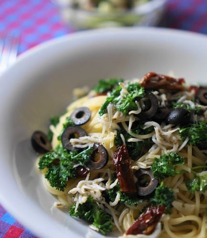 しらすとパセリ、オリーブのパスタ by うさぎのシーマ 【クックパッド