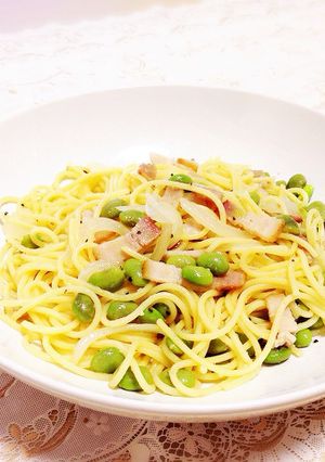 簡単残り物で☆茶豆とベーコンのパスタ-レシピのメイン写真