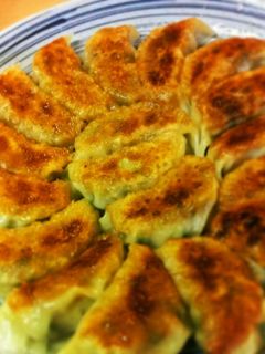 お酢だけで美味しい♪我が家の餃子-レシピのメイン写真