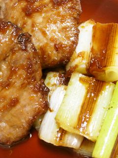 まぐろホホ肉と長ねぎの*甘辛生姜焼き*-レシピのメイン写真