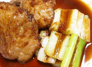 まぐろホホ肉と長ねぎの＊甘辛生姜焼き＊-レシピのメイン写真