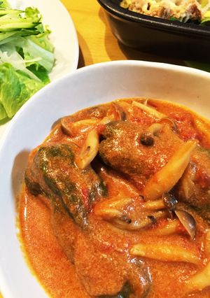簡単♡ピーマン肉詰めトマトクリーム煮♡-レシピのメイン写真