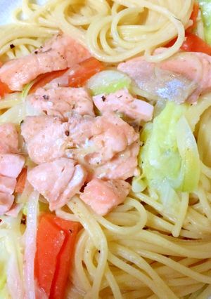 豆乳で作るサーモンクリームパスタ-レシピのメイン写真