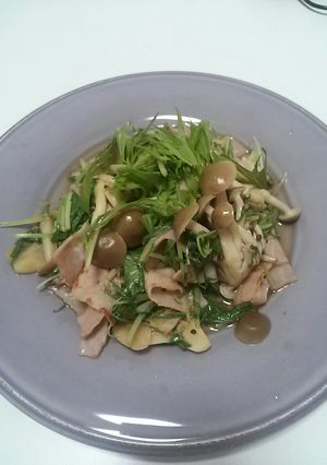 水菜の消費に!オイスターソース炒め-レシピのメイン写真