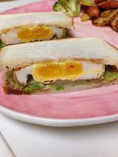 ザ・目玉焼きサンド-レシピのメイン写真