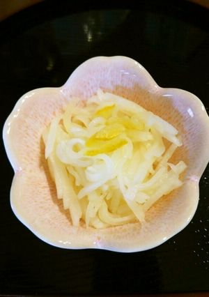 ゆず香るヤーコンなます♪-レシピのメイン写真