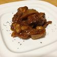 簡単☆鶏もも肉と大根の赤ワイン煮