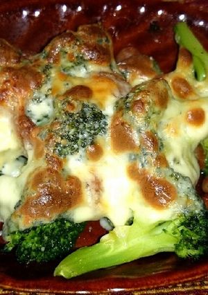 簡単!旨い!ブロッコリーのマヨチーズ焼き-レシピのメイン写真
