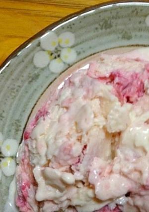 糖質制限ラズベリーのフローズンヨーグルト-レシピのメイン写真