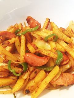じゃがいもとウインナーのカレー炒め-レシピのメイン写真