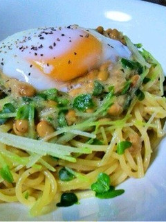 *おろし納豆パスタ〜温玉添え*-レシピのメイン写真