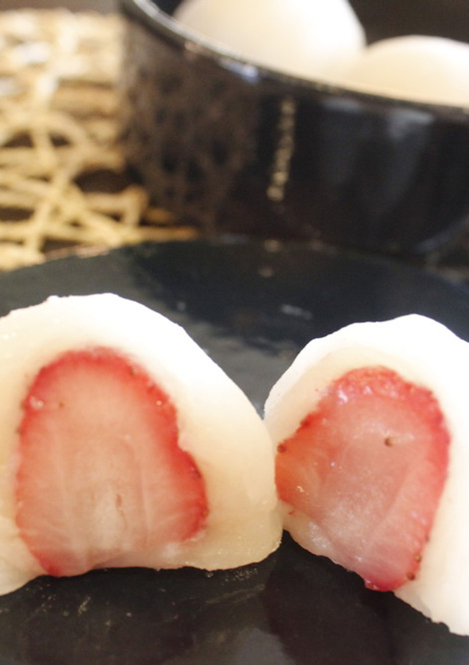 重ね重でいちご大福-レシピのメイン写真