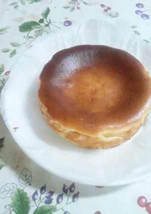 ヨーグルトでベイクドチーズケーキ♪-レシピのメイン写真