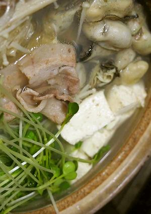 簡単！おいしい一人鍋♡豚の水炊き♪牡蠣入-レシピのメイン写真
