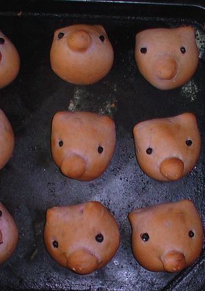 紫芋のパン-レシピのメイン写真