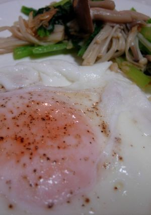 ノンオイルで☆目玉焼き-レシピのメイン写真