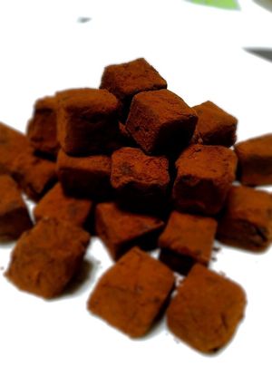 お口でとろける簡単濃厚生チョコ♡-レシピのメイン写真